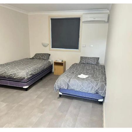 Yetholme Motel Eksteriør billede